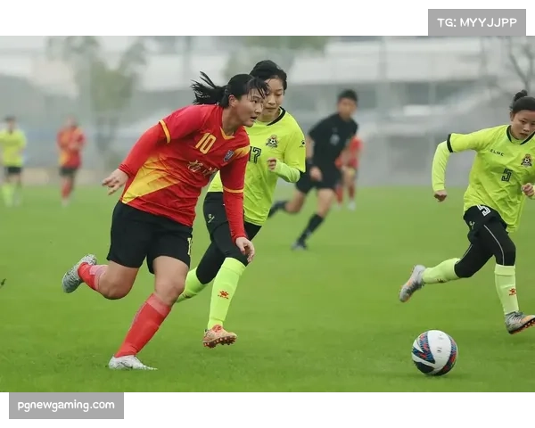 中国U17女足陈睿琳破门领先挪威暂时占据主动优势 中国U17女足陈睿琳破门领先挪威暂时占据主动优势